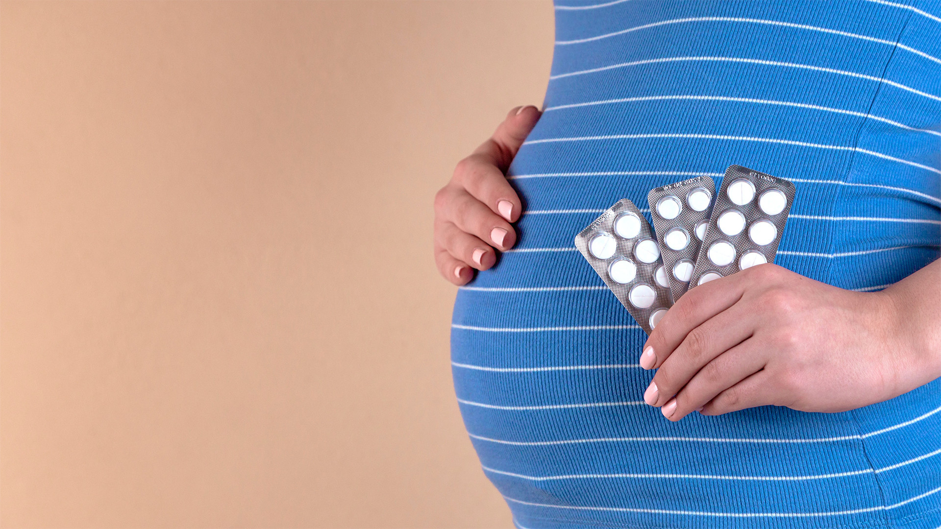 懷孕需要吃多少鈣質？  鈣片吃多會結石？  媽媽補鈣也要補維生素D