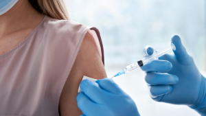 打疫苗減少「長新冠」風險？  研究：效果恐只15%