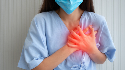 不是確診完就沒事！ 研究曝：心臟衰竭機率增7成、最嚴重恐「全身血栓」